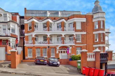 3 bedroom apartment for sale, Palmeira Avenue, Westcliff-on-Sea SS0