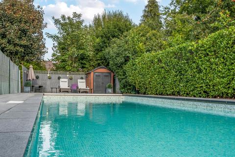 undefined, Newlands Avenue, Radlett