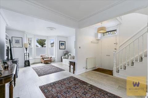 3 bedroom end of terrace house for sale, Rosaville Road, Fulham, London, SW6