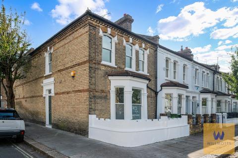 3 bedroom end of terrace house for sale, Rosaville Road, London, SW6