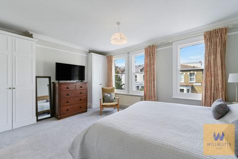 3 bedroom end of terrace house for sale, Rosaville Road, London, SW6