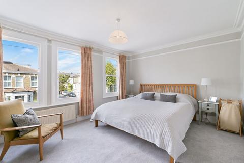2 Rosaville Road, London, SW6 7BL