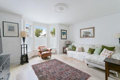 2 Rosaville Road, London, SW6 7BL