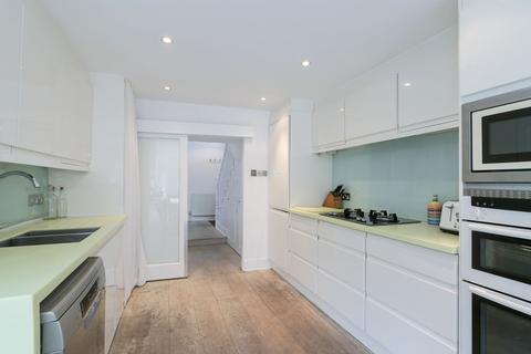 2 Rosaville Road, London, SW6 7BL