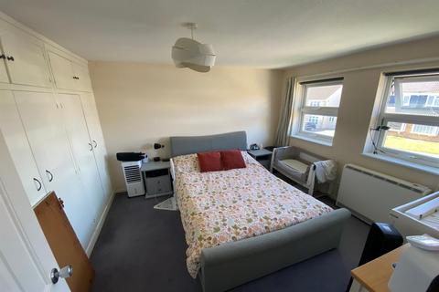 undefined, Broadlands, Benfleet
