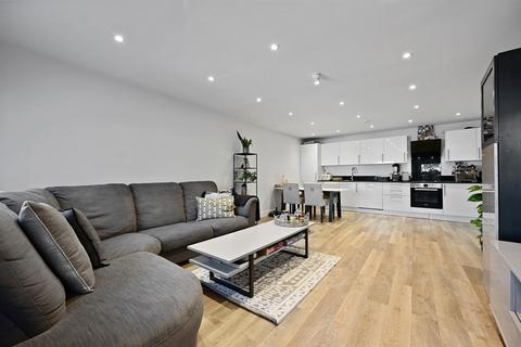 2 bedroom apartment for sale, Dovecot Road, High Wycombe, HP13