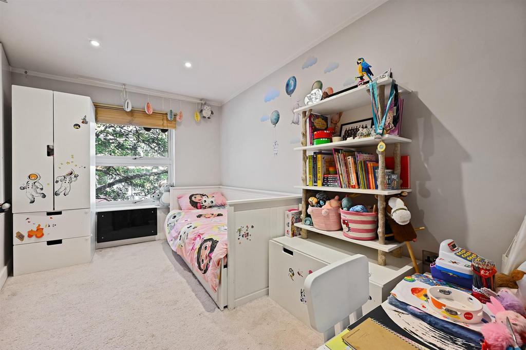 Bedroom 2.jpg
