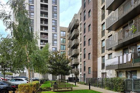 2 bedroom flat for sale, Alma Road, Enfield