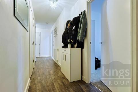 2 bedroom flat for sale, Alma Road, Enfield