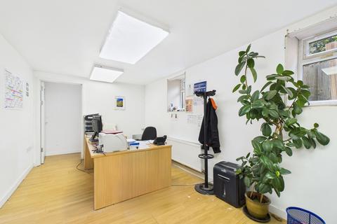 3 bedroom detached house for sale, Foxhill Road, Carlton, Nottingham