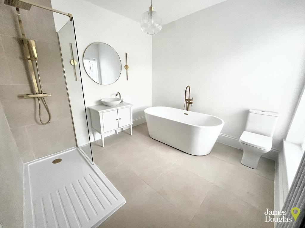 Bath1 (1)