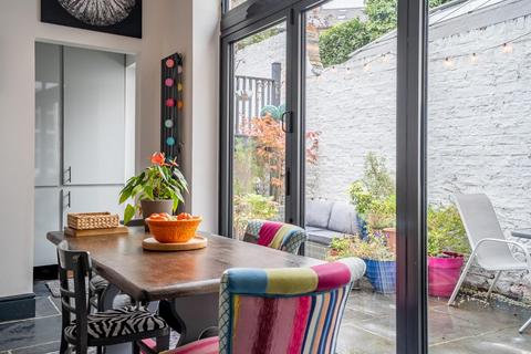 4 bedroom terraced house for sale, Holgate Road, York