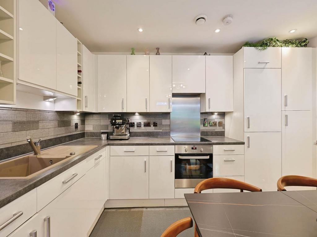 Open Plan - Kitchen,