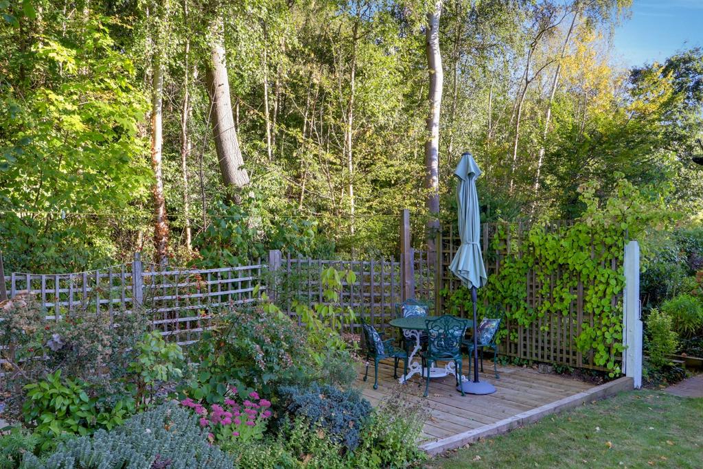 Outdoor dining area