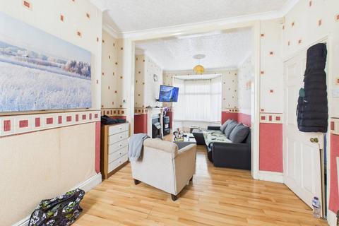 undefined, Mersey Street Hull HU8 8SF