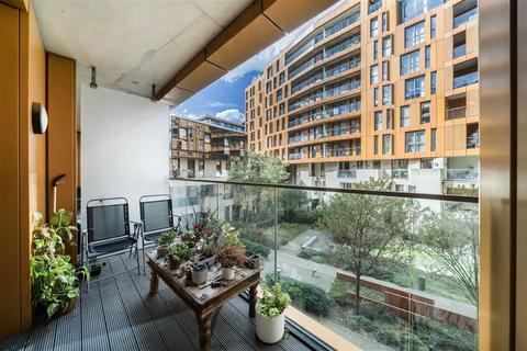 2 bedroom flat for sale, Cable Walk, London SE10