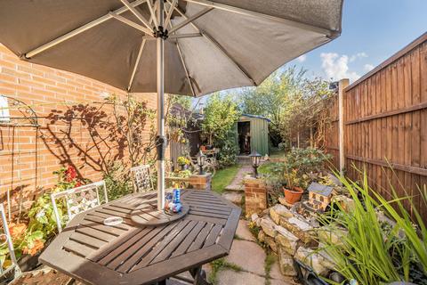 undefined, Rabournmead Drive, Northolt