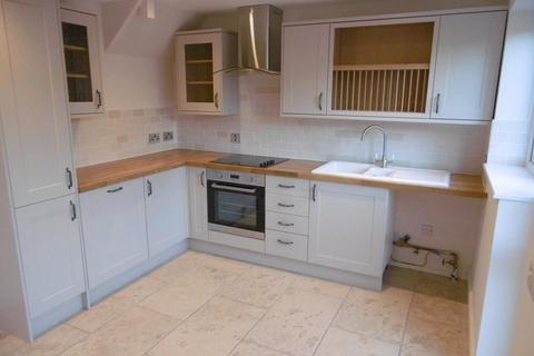 3 bedroom semi-detached house to rent, Wymondham Way, Melton Mowbray