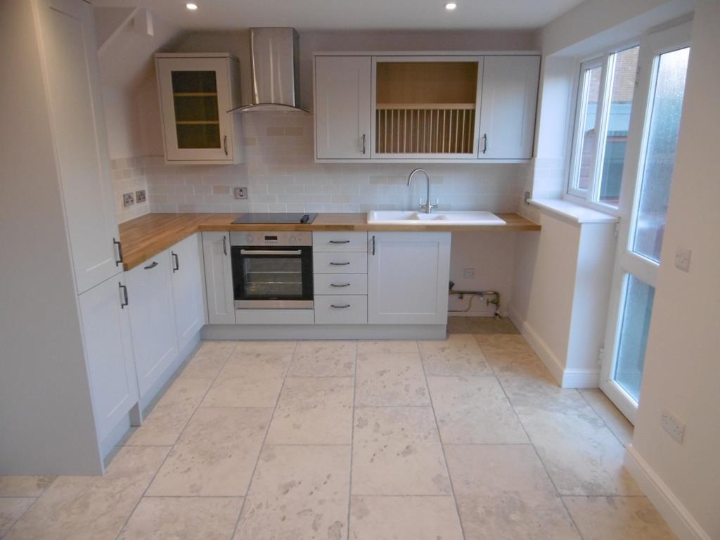 Wymondham Way - Kitchen.JPG