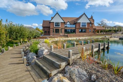 undefined, Swindon Road, Malmesbury, SN16
