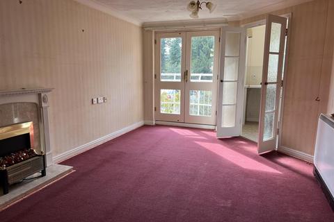 2 bedroom retirement property for sale, Goodrich Court, Ross-On-Wye HR9