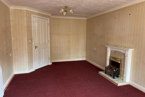 2 bedroom retirement property for sale, Goodrich Court, Ross-On-Wye HR9