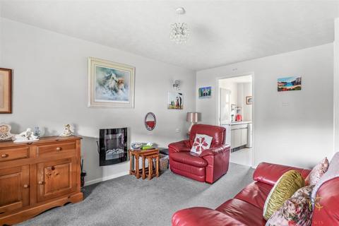 1 bedroom bungalow for sale, Burford Gardens, Evesham WR11