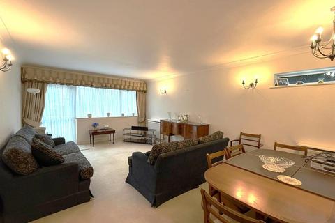 undefined, Hale Lane, Edgware HA8