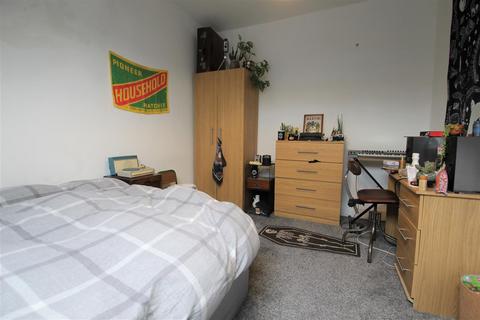 5 bedroom property to rent, Stanmore Street, Burley, Leeds, LS4 2RS
