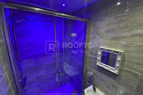 8 bedroom house to rent, Cardigan Road, Leeds LS6