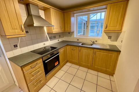 3 bedroom detached house for sale, Rochford Drive, Luton, Bedfordshire, LU2 8SR