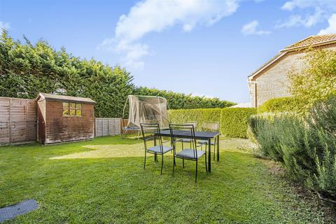 undefined, Highfield, Carpenders Park WD19