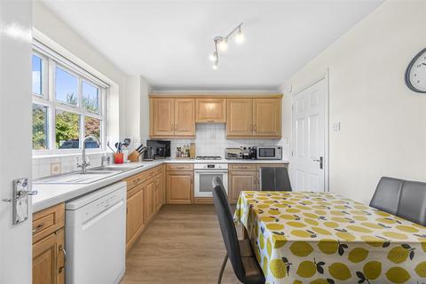 undefined, Highfield, Carpenders Park WD19