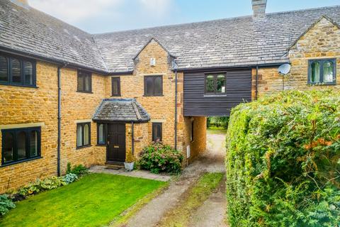 4 bedroom semi-detached house for sale, Field House, Watford Court, Kilsby Road, Watford, NN6 7UT