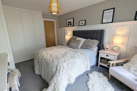 5 bedroom detached house for sale, Clough Lane, Brighouse HD6