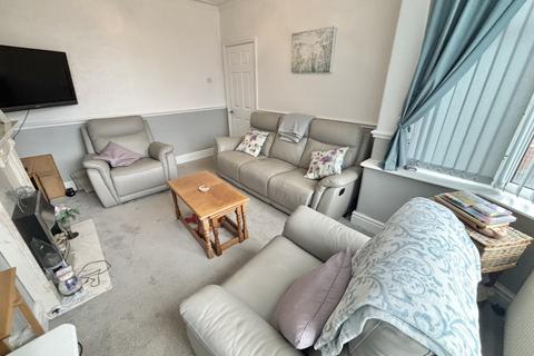 3 bedroom semi-detached house for sale, Waverley Avenue, North Shore FY1