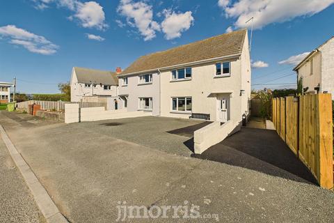 undefined, Erwlas, Parcllyn, Cardigan