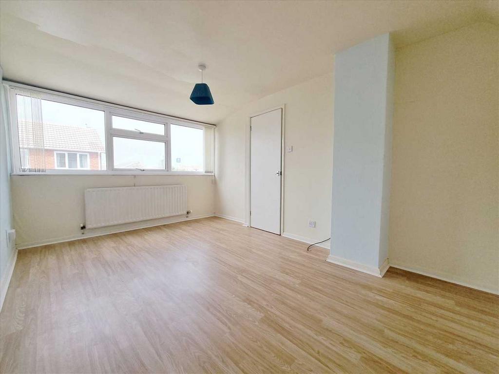 Bedroom 2: