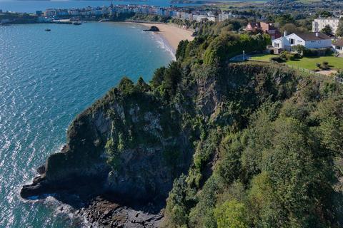 undefined, North Cliffe, Tenby