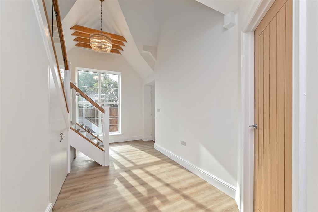 41 Warrengate Road-47.jpg