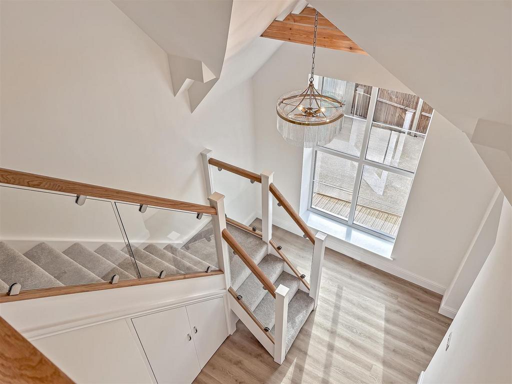 41 Warrengate Road-79.jpg