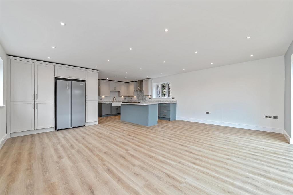 41 Warrengate Road-61.jpg