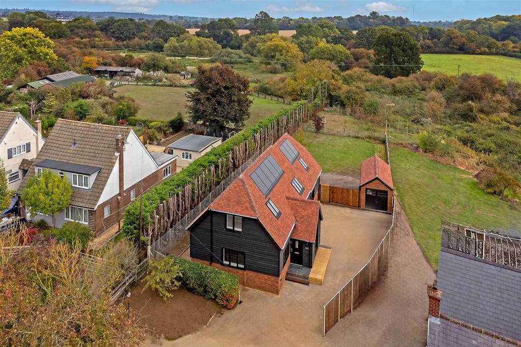 41 Warrengate Road-5.jpg