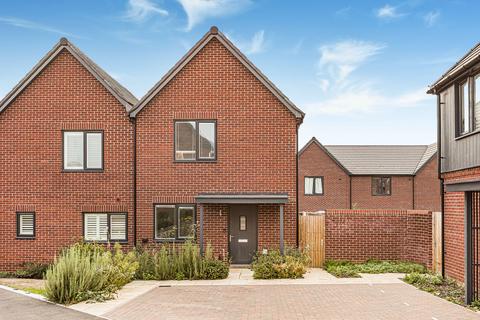 3 bedroom semi-detached house for sale, Overfield Close, Hatfield, AL10