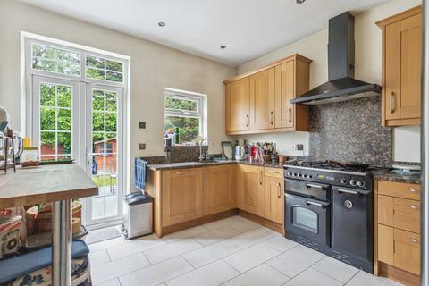 undefined, Wellington Road, Hatch End, Pinner, HA5