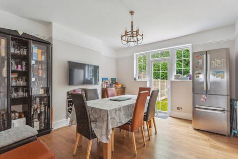 undefined, Wellington Road, Hatch End, Pinner, HA5