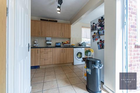 3 bedroom detached bungalow for sale, Blithewood Gardens, Norwich NR7