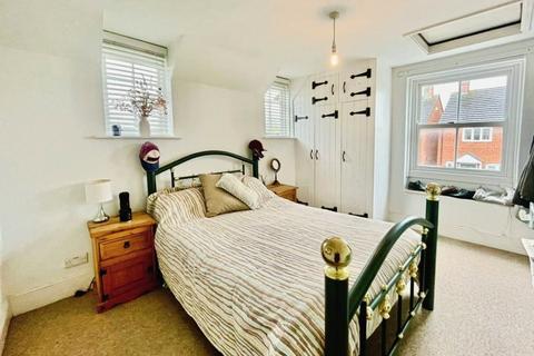 undefined, Dursley Road, Cambridge, Gloucester