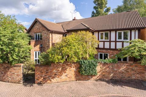 Grange Park Place, Wimbledon, London, SW20
