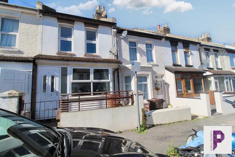 3 bedroom terraced house for sale, Milton Road, Gillingham, Kent, ME7